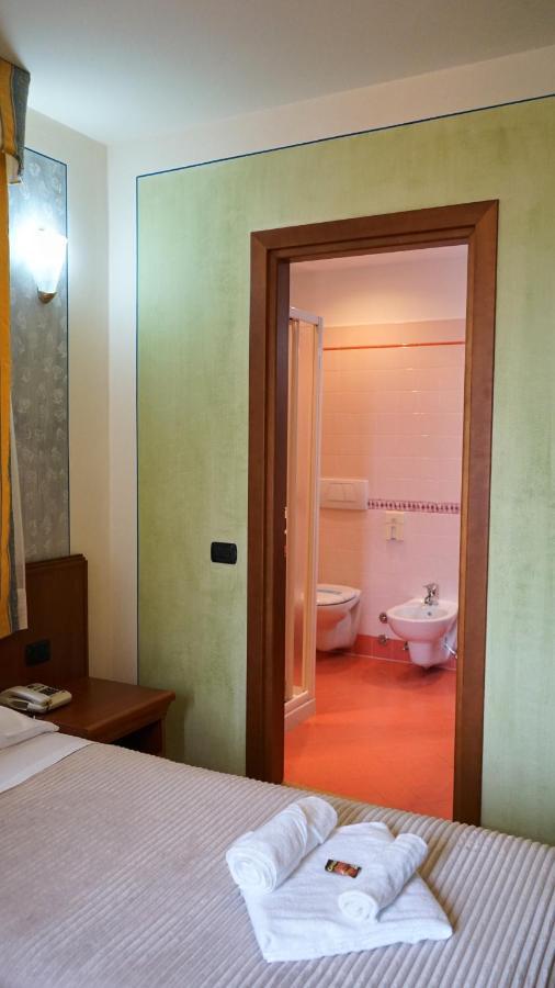 Albergo Bel Soggiorno Oggebio Exterior foto